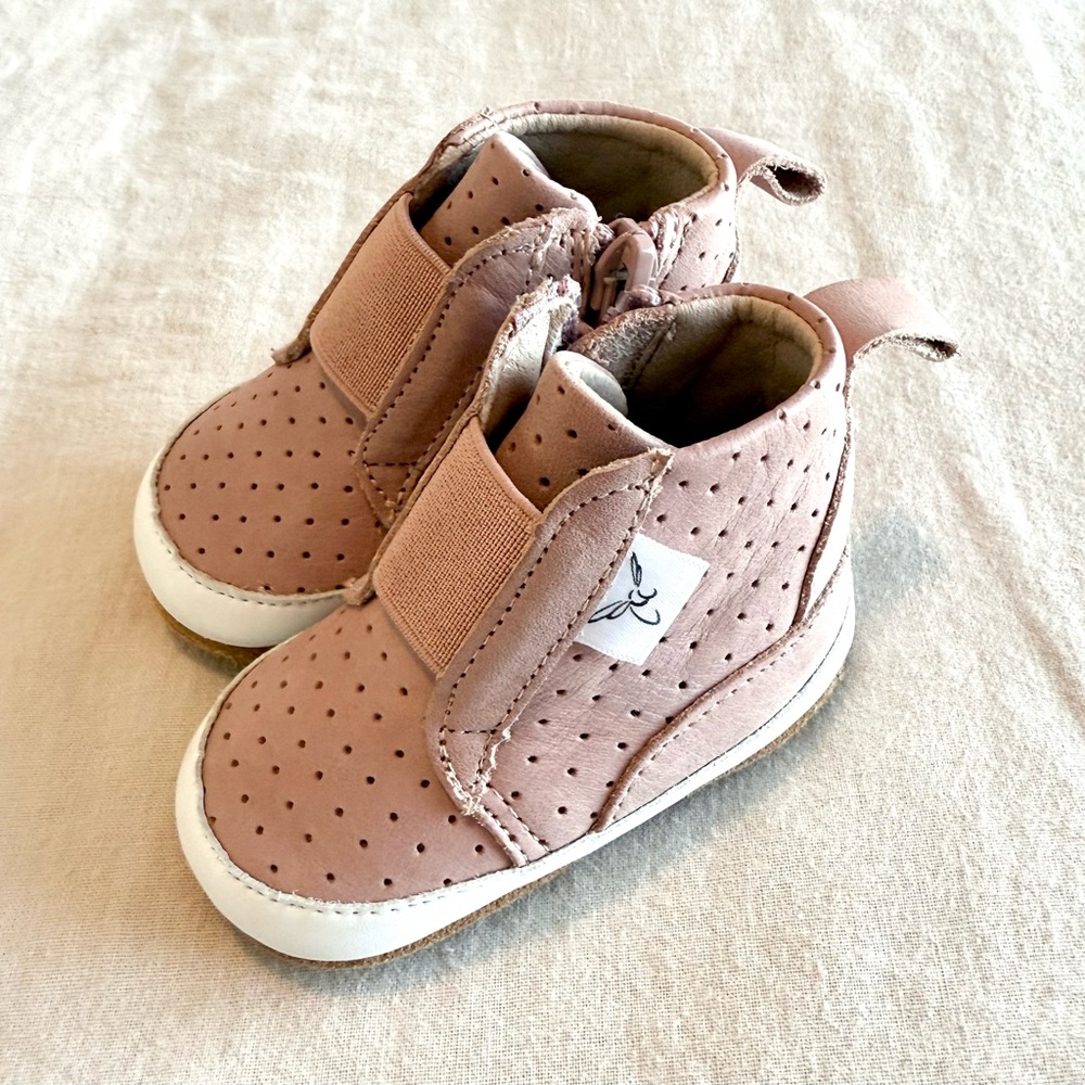 Little Love Bug barefoot Kailee High Tops Leather Shoes blush pink